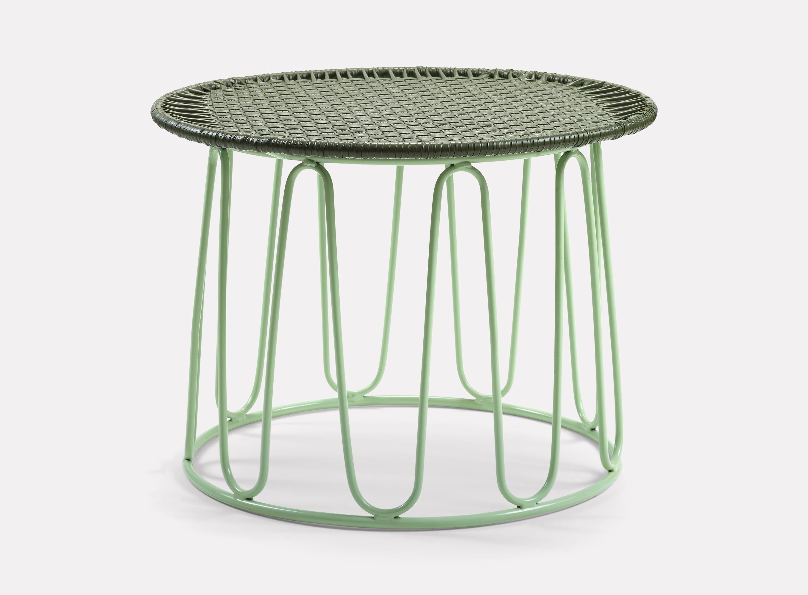 Outdoor wire store side table